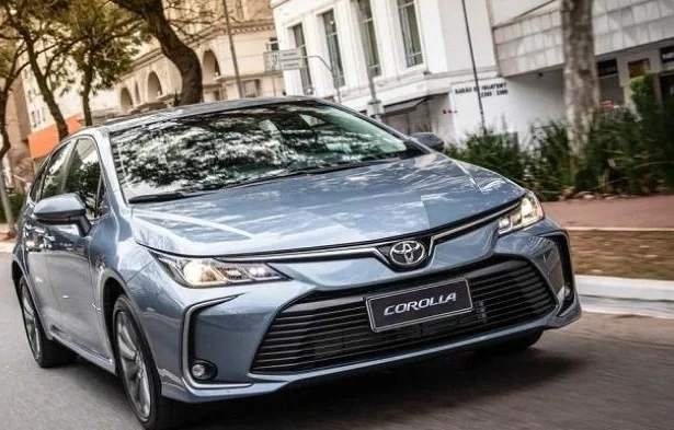أحدث سيارات تويوتا كورولا للإيجار في الغردقة